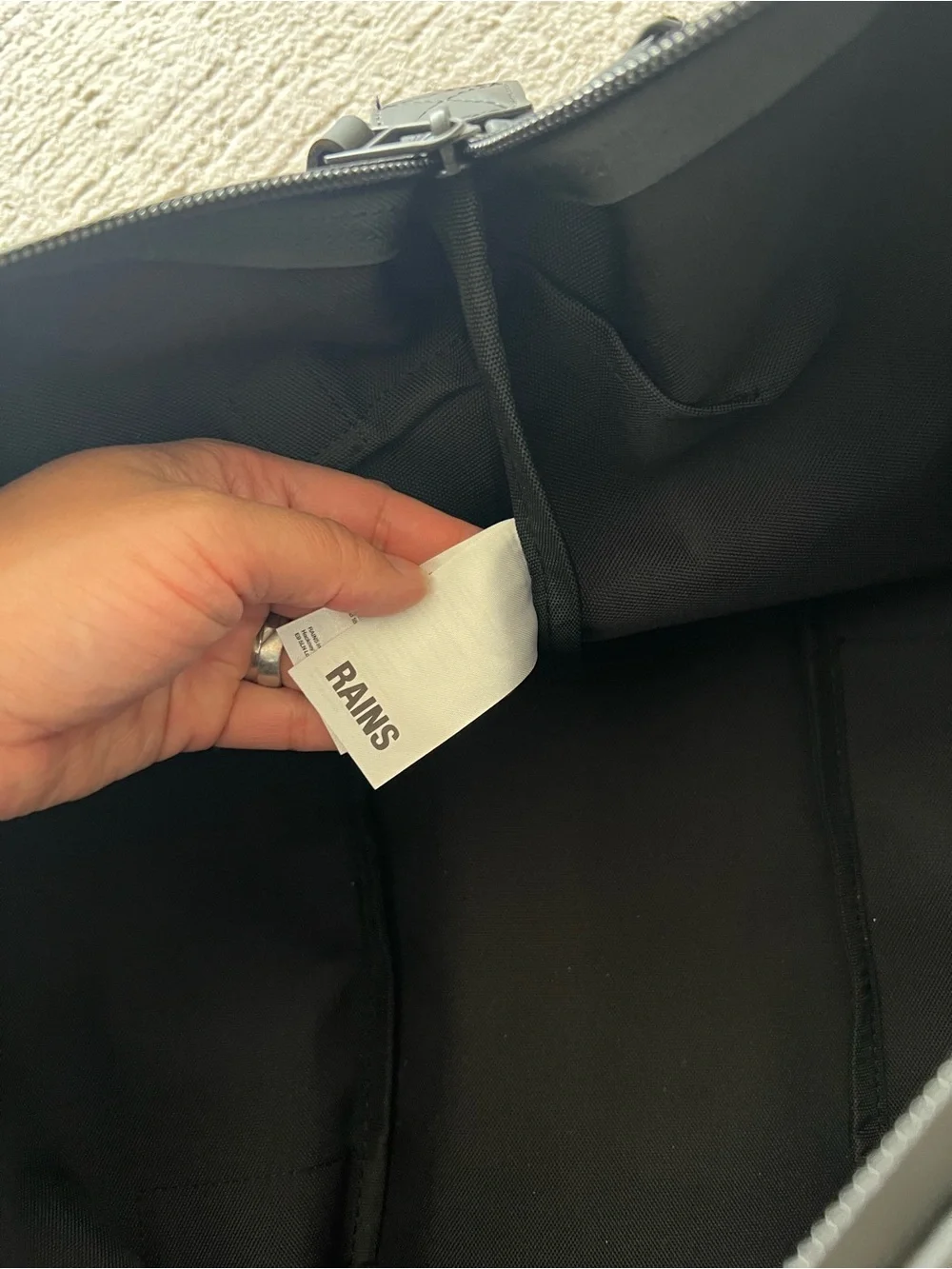 Rains Hilo Weekend Bag